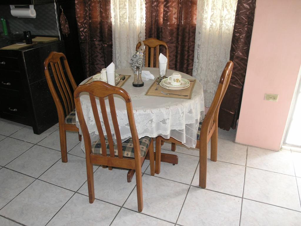 Chateau Cherbrand San Juan Extérieur photo